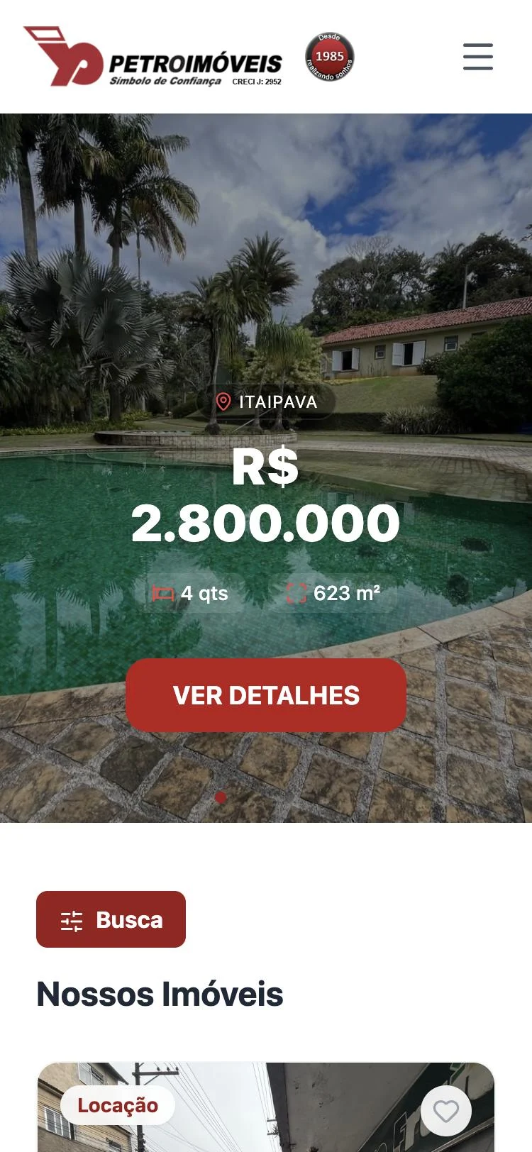 Site da Petroimóveis no celular com imóvel em destaque em Itaipava